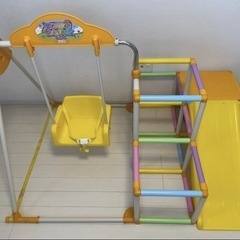 室内用ジャングルジムの画像