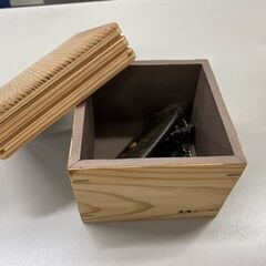 セキュリティー　木製　リモコンキーケースの画像