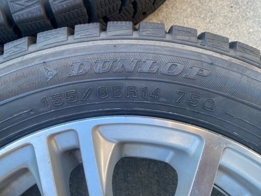 冬タイヤ4本セット！2019年溝6.5mm