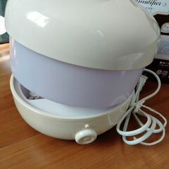 加湿器かわいいマカロン型の画像