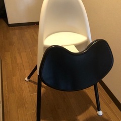 ベビービョルン　ハイチェア　ホワイト