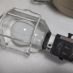 作業灯　コンセントリール　延長コードの画像