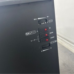 暖炉型ファンヒーターの画像