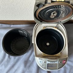 HITACHI　日立　炊飯器　IHジャー炊飯器　5.5合炊　RZ-GD10J　2007年製　の画像