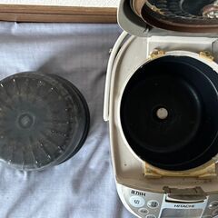 HITACHI　日立　炊飯器　IHジャー炊飯器　5.5合炊　RZ-GD10J　2007年製　の画像