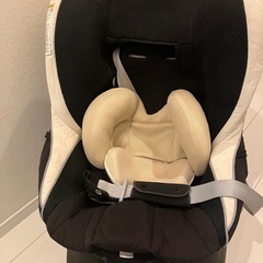 エールべべ　　チャイルドシート