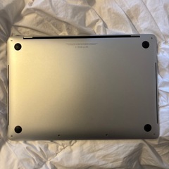 MacBook Pro 2018 i5 16GB 13インチの画像