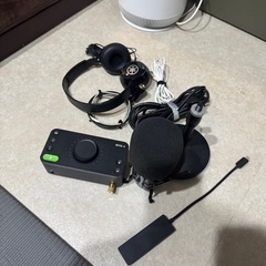 コンデンサーマイクとアンプ