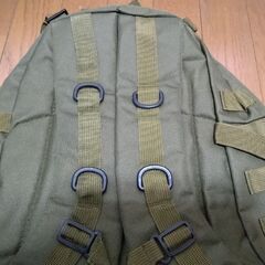 ★新品未使用品★カーキ色リュックサックの画像