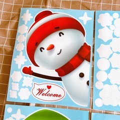 新品⭐️くり返し使える❣️ クリスマス 静電気ステッカー シール サンタクロース 雪だるまの画像
