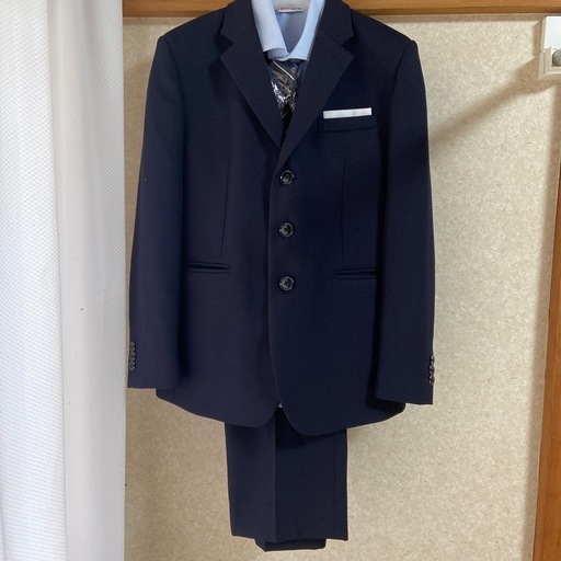 BEAMS  フォーマルスーツ　卒業式　150