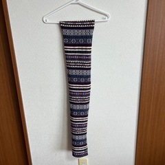 お値下げ致しました！⭐️マッキントッシュフィロソフィー　ウール混マフラー 多色幾何学模様の画像