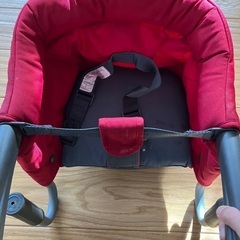 折りたたみテーブルチェアの画像