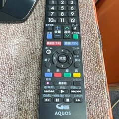 SHARPシャープ/AQUOSアクオス/美品/2017年製/40型(40インチ)LC-40E40/デジタルハイビジョン液晶テレビ/地上/BS/CS/動作確認済み/薄型/HDMI端子/純正リモコン/大画面/高画質/大型テレビ/福岡/糸島/直接引取り/自社便配送可能/お買換え対応/古い家電の処分可能【JUN-PayPay】【クレジットカード･PayPay支払い可能】の画像