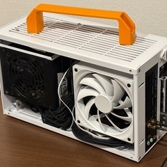 小型ガミングパソコン7Lだけ、RTX 4070Ti Super 16GB, Minisforum BD790i Ryzen 9 7945HX, 32GB DDR5, 2x2TB SSDの画像