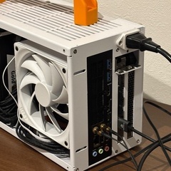 小型ガミングパソコン7Lだけ、RTX 4070Ti Super 16GB, Minisforum BD790i Ryzen 9 7945HX, 32GB DDR5, 2x2TB SSDの画像