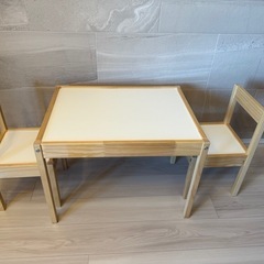 IKEA 子供用デスク&チェア2脚セット　