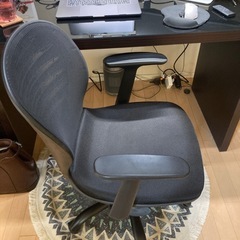 ニトリ　オフィスチェア　ヒューゴ　の画像