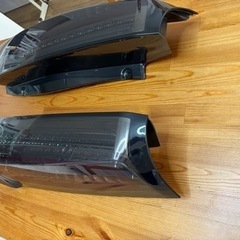 ノア、ボクシー、エスクァイアのテールランプ