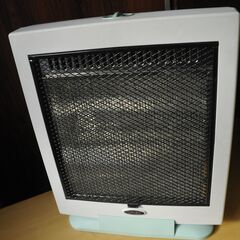 ハロゲン電気ストーブ