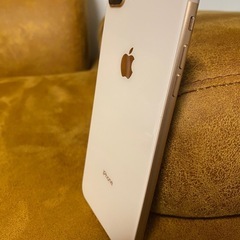 iPhone8Plus 64g auの画像