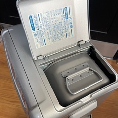 石油ファンヒーター　ダイニチの画像