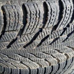 18インチスタッドレスタイヤ4本の画像