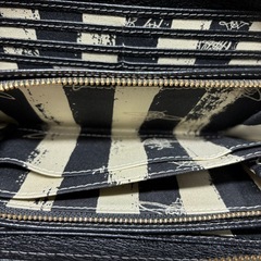 ヴィヴィアンウエストウッド 長財布の画像