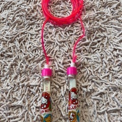 縄跳び　ハローキティ サンリオ　ピンク 持ち手内にネームカード入り