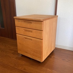 学習机のキャビネット　デスクワゴン