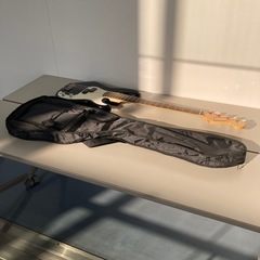 No.18 エレキベース（SELDER）（豊橋市資源化センターリユース品）の画像