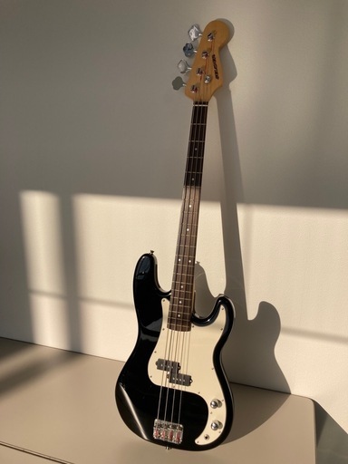 No.18 エレキベース（SELDER）（豊橋市資源化センターリユース品）