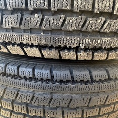 ハイエースタイヤ215/70R15の画像