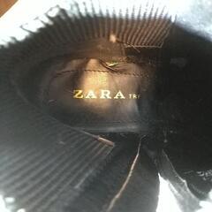  ZARA 新品同様 ショートブーツ 厚底 黒の画像