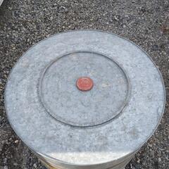 みすず式米麦貯蔵器の画像