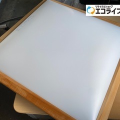 2018年製　Panasonic LEDライト　リモコン付き　8畳用