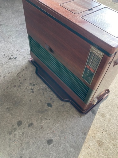 ファンヒーター　サンヨー開放式石油ストーブ　CFH-U321C