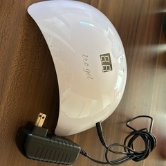 ジェルネイルライト、ネイルマシーンの画像