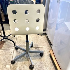 IKEA デスクチェア 回転昇降式 ホワイト イス 中古 家具 買取 の画像