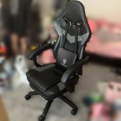 ゲーミングチェア 黒