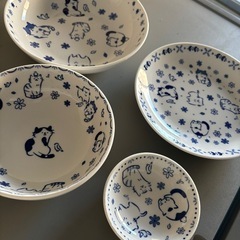 お皿（猫）