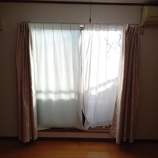 決まりました　カーテン