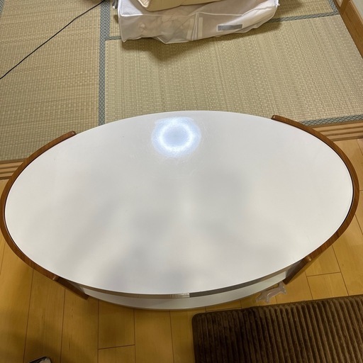 センターテーブル