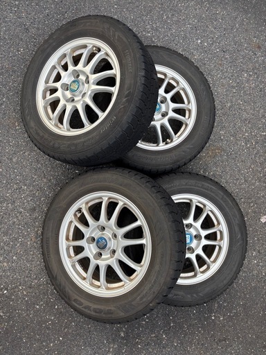 C26セレナスタッドレスタイヤ・ホイールセット