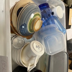 食器類ご自由にどうぞ！