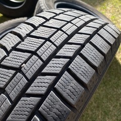 175/65R14 スダットレスタイヤ4本の画像