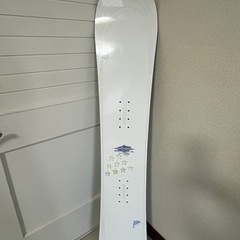 オニール　ONEIL スノーボード板　143cm ホワイト　