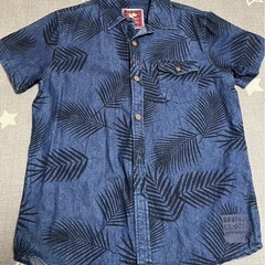 シャツ