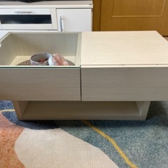 Francfrancパセコレクションテーブルの画像