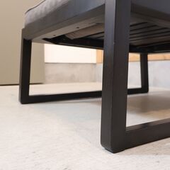 Cassina ixc.(カッシーナ イクスシー)のEast by Eastwest(イースト・バイ・イーストウエスト) VIOLA(ヴィオラ)ラウンジソファです。 洗練された佇まいが魅力です♪の画像
